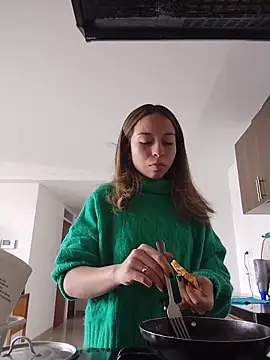 LuuluBerry online show from March 2026 03:51:01 PM