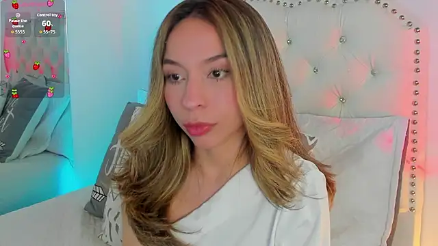 LuuluBerry online show from March 2026 08:49:02 PM