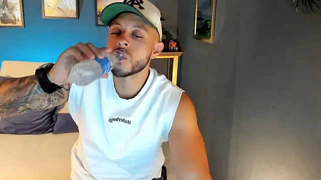 Daniel kingx online show from April 2026 04:52:02 PM