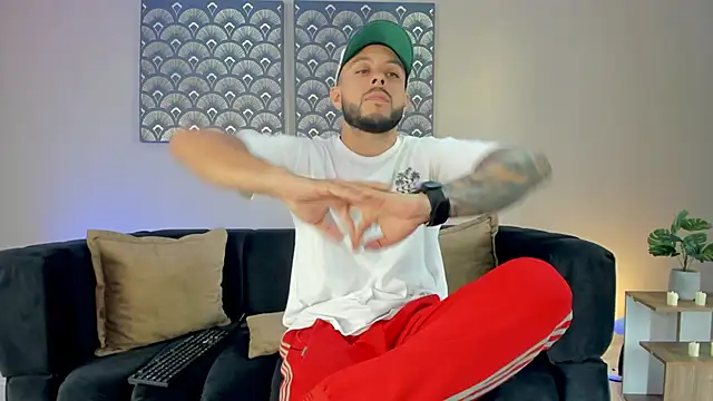 Daniel kingx online show from February 2026 12:49:02 PM