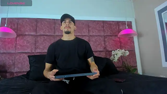 SharonTygaX online show from March 2026 04:03:02 AM