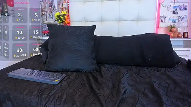 SharonTygaX online show from June 2026 02:31:01 AM