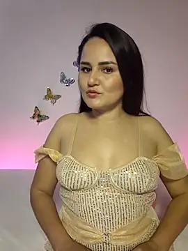 yissela92 online show from March 2026 06:31:02 PM