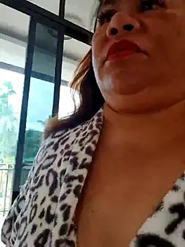 Snapshot of mature_l0ve43 chatting on April 2026 02:25:02 AM mature l0ve43 online show from April 2026 02:25:02 AM