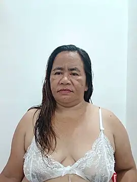 Snapshot of mature_l0ve43 chatting on May 2026 01:08:02 PM mature l0ve43 online show from May 2026 01:08:02 PM
