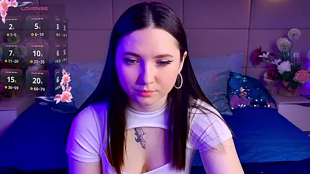 Tiny BunnyX online show from March 2026 06:28:02 AM