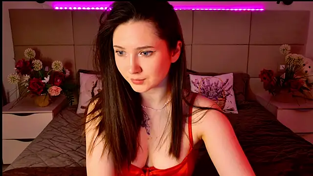 Tiny BunnyX online show from April 2026 06:18:01 AM