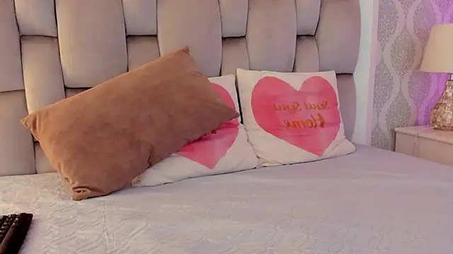 Snapshot of vero_domplay chatting on March 2026 03:33:01 AM vero domplay online show from March 2026 03:33:01 AM