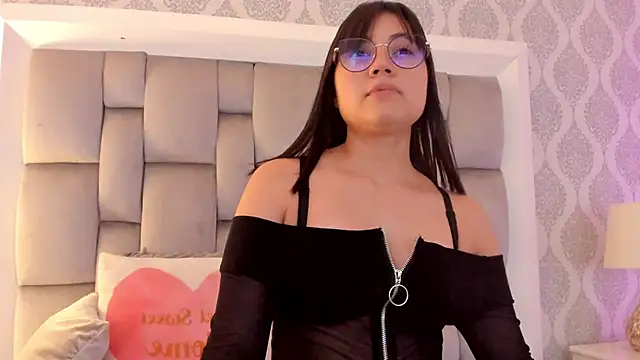 Snapshot of vero_domplay chatting on April 2026 06:30:01 AM vero domplay online show from April 2026 06:30:01 AM