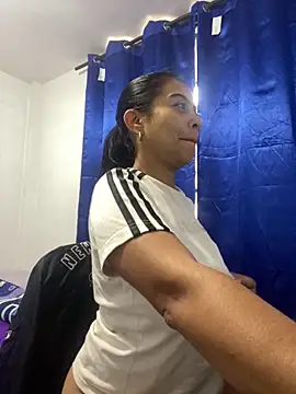 karla-hank online show from March 2026 12:57:01 PM