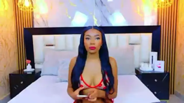 MiaDiamod online show from February 2026 12:16:01 PM