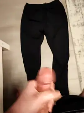 Marlon06  online show from April 2026 11:27:01 PM