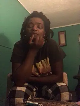 Keishiecakes online show from March 2026 05:32:01 AM