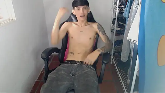 Snapshot of BOY-767 chatting on February 2026 07:15:01 PM BOY-767 online show from February 2026 07:15:01 PM