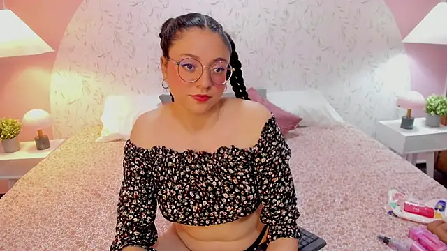 Angelie Rosebrm online show from March 2026 12:28:01 AM