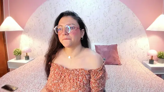 Angelie Rosebrm online show from April 2026 03:30:02 PM