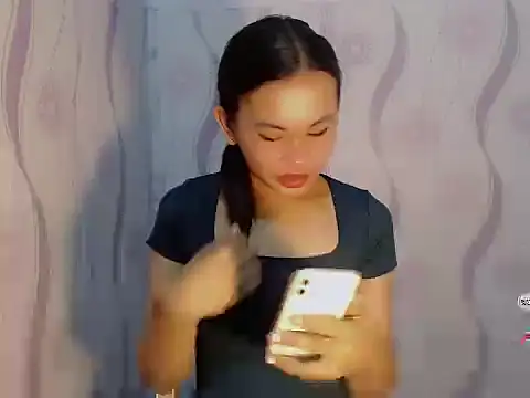 Sofia Sweetheart18 online show from March 2026 03:30:02 PM