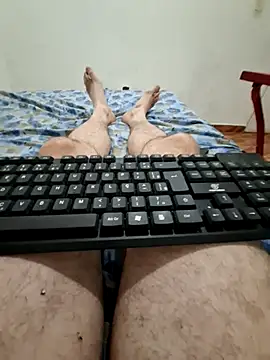 Snapshot of CasalLovePump chatting on February 2026 02:33:01 AM CasalLovePump online show from February 2026 02:33:01 AM