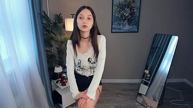 littleevilon online show from March 2026 09:31:02 AM