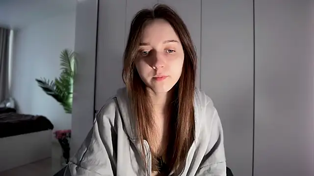 monnymoonn online show from March 2026 08:09:01 AM