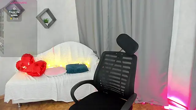 tina xx tina online show from March 2026 02:37:01 AM