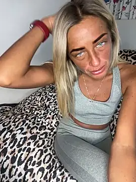 ScarlettGold  online show from March 2026 10:52:02 AM