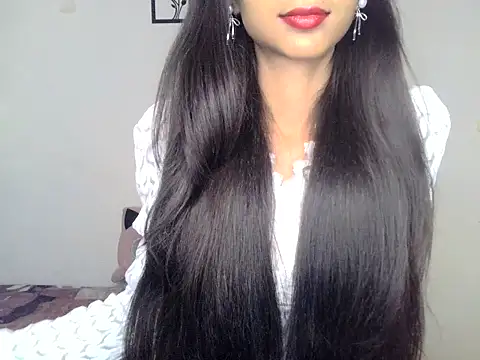 Snapshot of SIKSHA_SINGH chatting on May 2026 06:45:01 PM SIKSHA SINGH online show from May 2026 06:45:01 PM