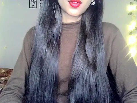 SIKSHA SINGH online show from April 2026 06:03:01 PM