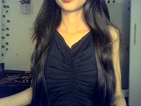 SIKSHA SINGH online show from April 2026 05:52:01 PM