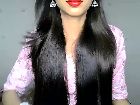 Snapshot of SIKSHA_SINGH chatting on May 2026 06:28:01 PM SIKSHA SINGH online show from May 2026 06:28:01 PM
