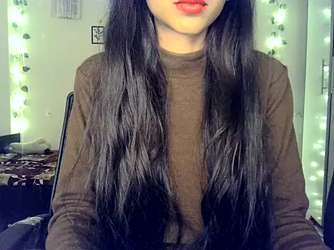 SIKSHA SINGH online show from April 2026 02:29:02 PM