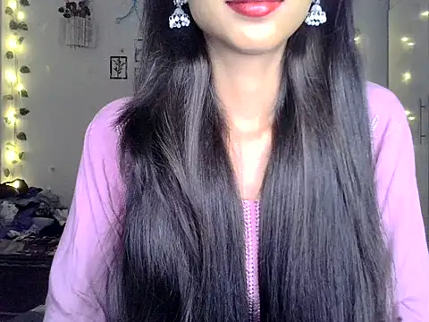 Snapshot of SIKSHA_SINGH chatting on May 2026 07:56:02 PM SIKSHA SINGH online show from May 2026 07:56:02 PM