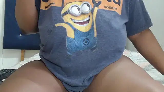 CurvyAssXX21 online show from May 2026 02:37:02 PM