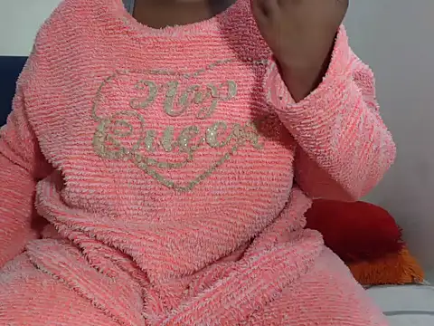 CurvyAssXX21 online show from April 2026 04:36:02 PM
