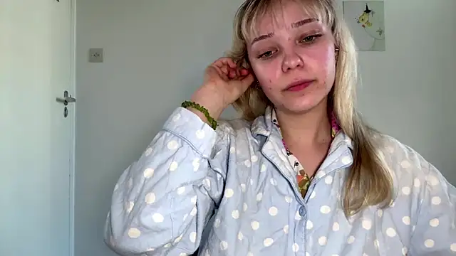 SourMidday online show from April 2026 07:03:02 AM