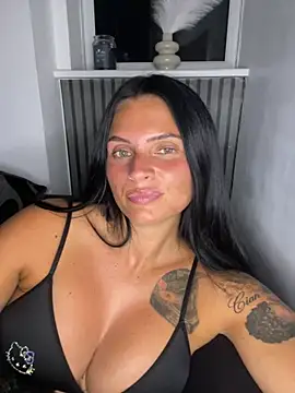 Destinylovex online show from July 2026 10:39:02 PM