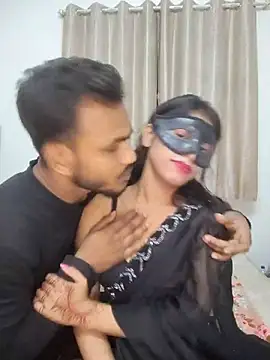 crazy bebs online show from April 2026 06:20:02 PM