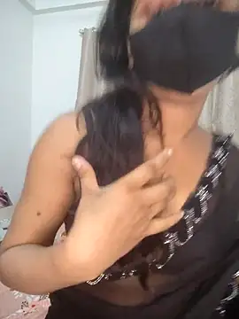 crazy bebs online show from April 2026 06:19:02 PM