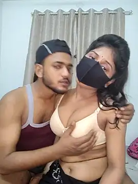 crazy bebs online show from April 2026 09:22:01 PM