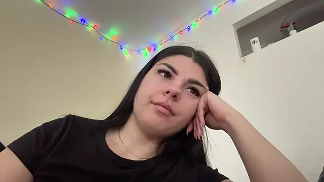 PatriciaDaniels online show from April 2026 01:15:01 PM