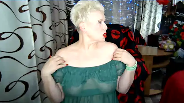 Snapshot of SWEET--Nika chatting on March 2026 11:00:02 AM SWEET--Nika online show from March 2026 11:00:02 AM