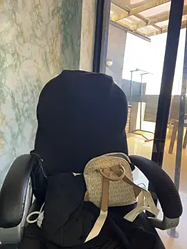 Snapshot of Belanny-LS chatting on February 2026 02:06:02 PM Belanny-LS online show from February 2026 02:06:02 PM