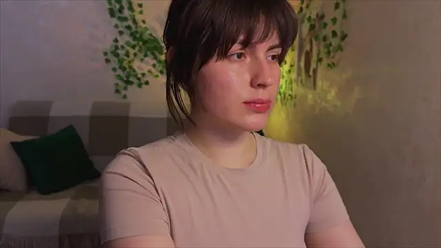 rinamandarina online show from April 2026 01:05:02 PM