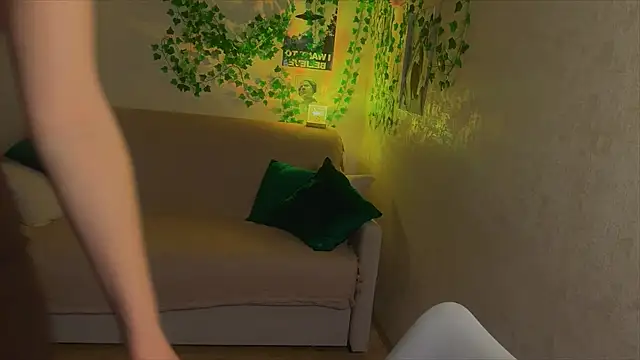 rinamandarina online show from February 2026 05:23:02 PM