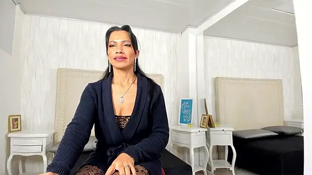 FernandaAvilax online show from May 2026 07:23:01 AM
