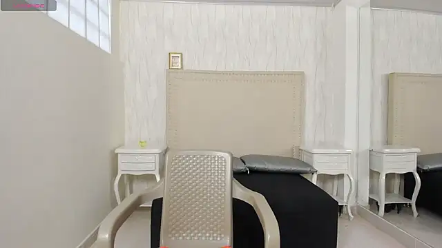 FernandaAvilax online show from March 2026 08:07:01 PM