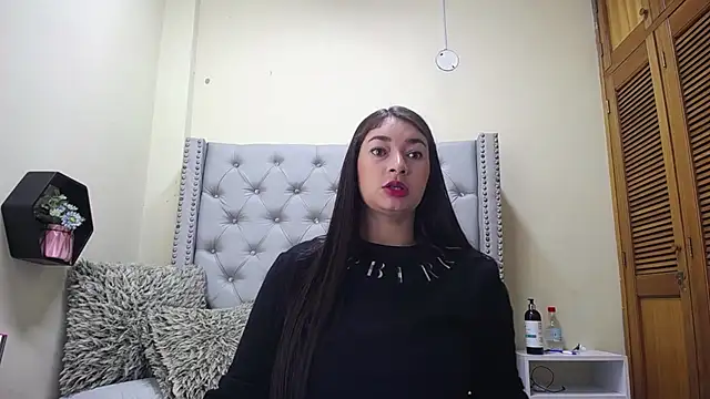 Snapshot of skarlett__36 chatting on March 2026 01:59:02 PM skarlett 36 online show from March 2026 01:59:02 PM