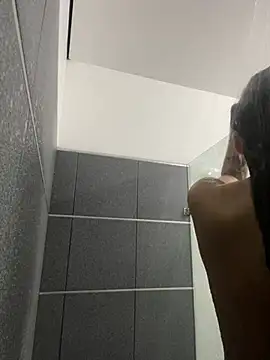chloe bluee  online show from June 2026 02:48:02 PM