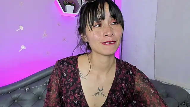 Mistymoon online show from April 2026 01:34:02 AM