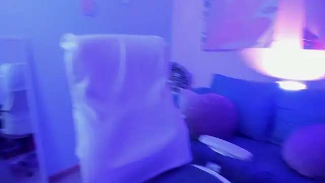 Ivonne 4 online show from April 2026 12:55:01 PM